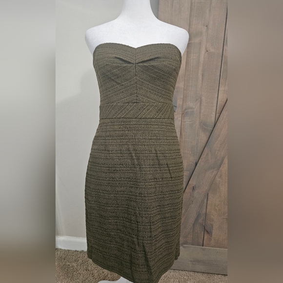 TRINA TURK Cora Strapless Tweed Sheath Dress. Olive. Size 2 NWT - Picture 7 of 16
